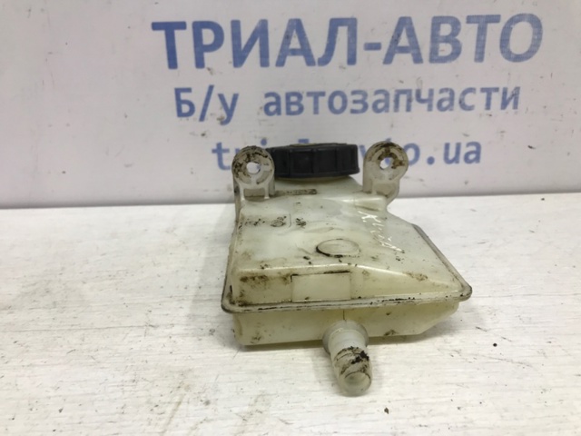FORD 2032994 Бачок главного тормозного цилиндра (тормозной жидкости) в наличии Тернополь