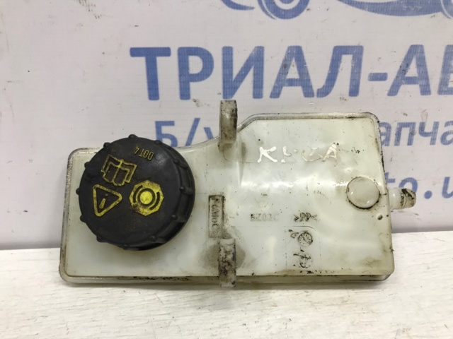 FORD 2032994 Бачок главного тормозного цилиндра (тормозной жидкости) в наличии Харьков