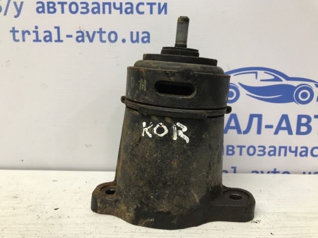 Правая опора двигателя 2072034010 SSANG YONG