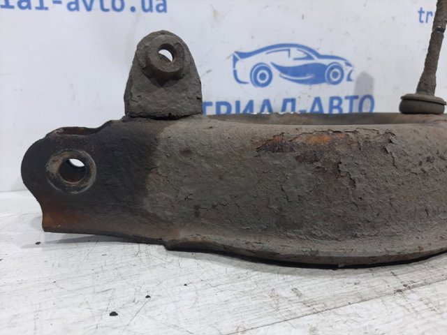 20756282 Рычаг задней подвески нижний правый купить Кривой Рог