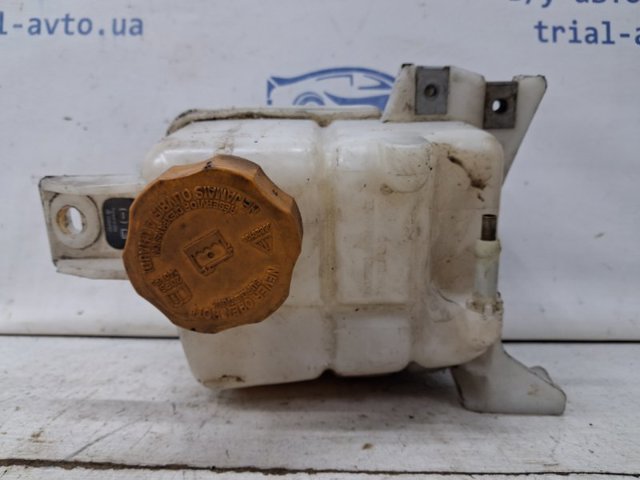 20987017 GM Бачок системы охлаждения купить в Павлоград