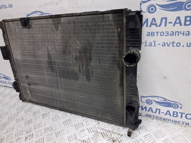Радиатор водяной 21400JD20B NISSAN