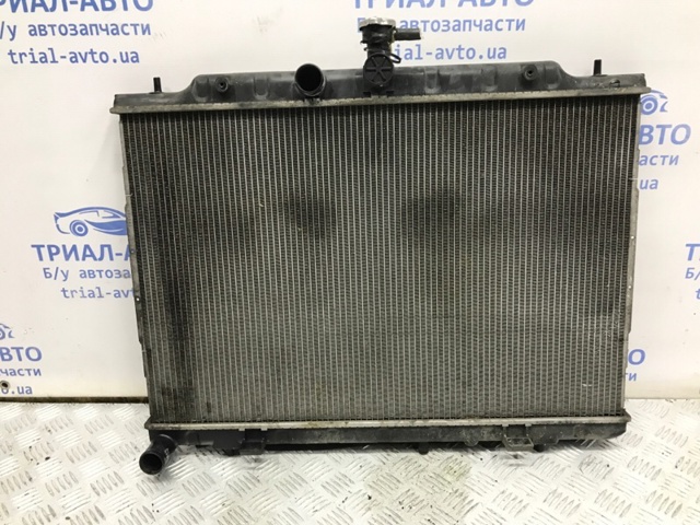Радиатор системы охлаждения двигателя 21400JG80A NISSAN