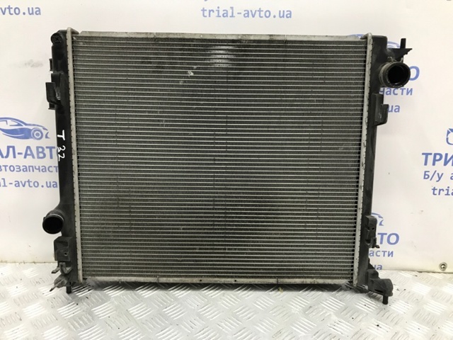 Радиатор водяной 214104BE0A NISSAN
