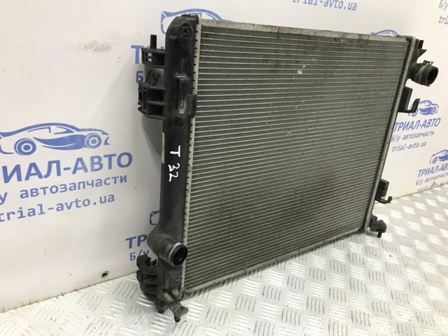 NISSAN 214104BE0A Радиатор охлаждения двигателя в наличии Львов
