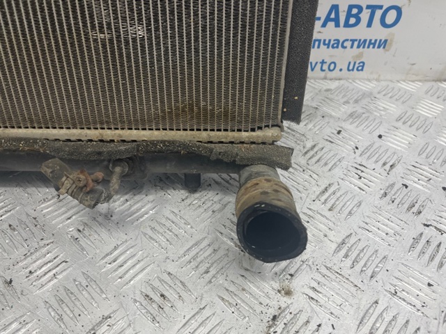 NISSAN 214603JA0E Радиатор в наличии Чернигов