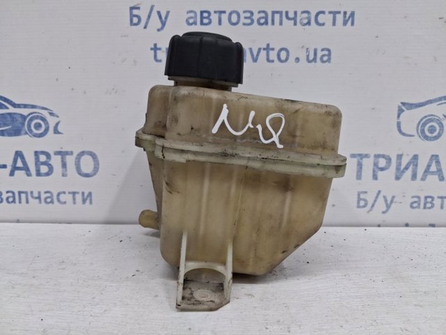 Бачок расширительный Ниссан Кашкай I