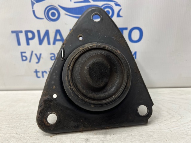218102H000 HYUNDAI Правая подушка двигателя купить в Харьков