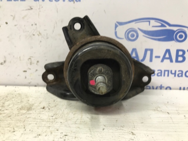 218102S200 HYUNDAI Подушка (опора) двигателя правая купить в Ровно