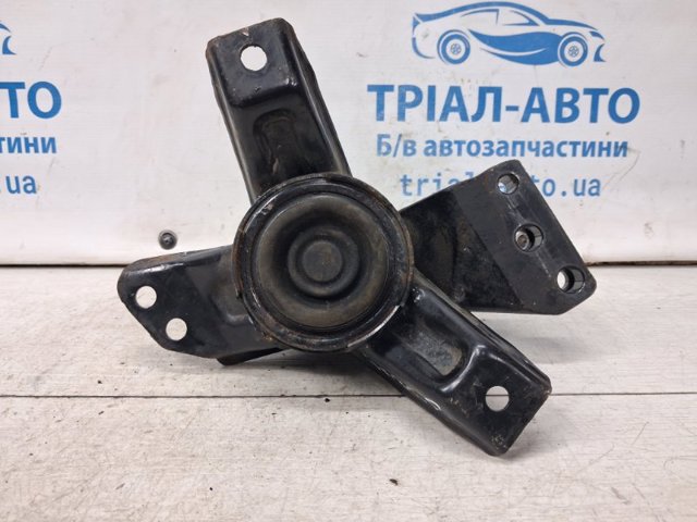 218102Y600 Правая подушка двигателя купить Черновцы