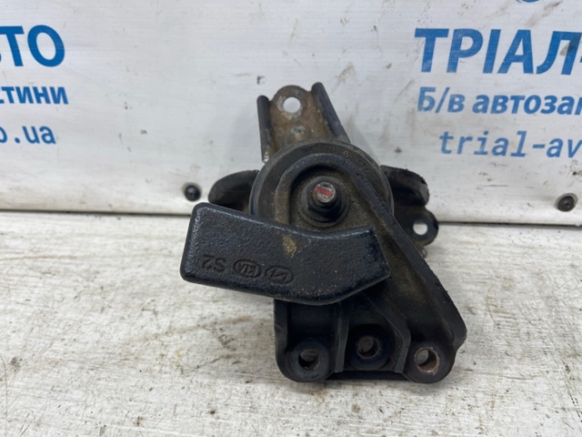 21810A5200 HYUNDAI Правая подушка двигателя купить в Хмельницкий