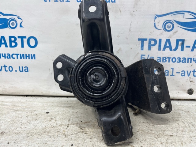 HYUNDAI 21810D9200 Подушка (опора) двигателя правая в наличии Полтава