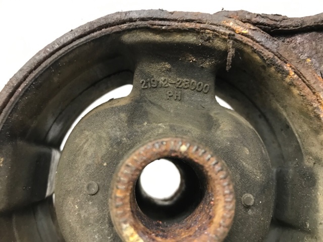 219102B100 HYUNDAI Передняя опора двигателя купить в Николаев