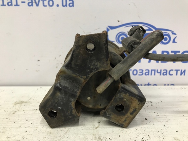 219102B500 HYUNDAI Передняя опора двигателя купить в Киев
