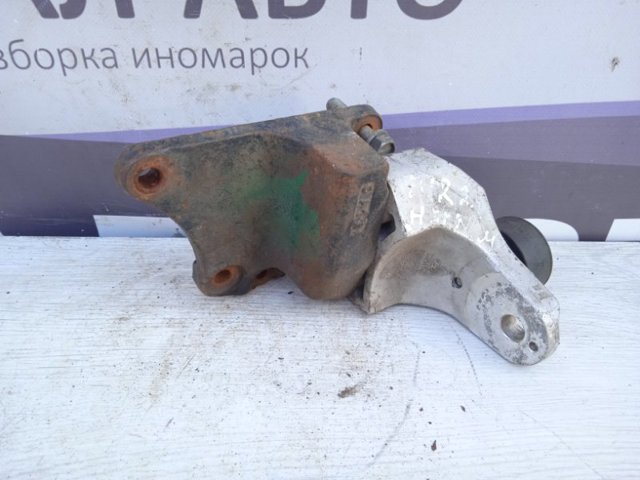 219102B500 HYUNDAI Передняя опора двигателя купить в Черновцы