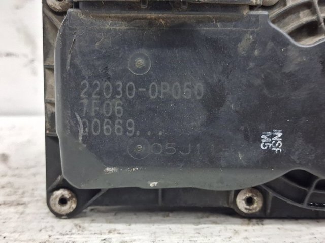 220300P050 TOYOTA Дроссельная заслонка купить в Львов