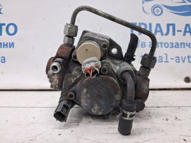 Насос топливный высокого давления (ТНВД) 221000R010 TOYOTA