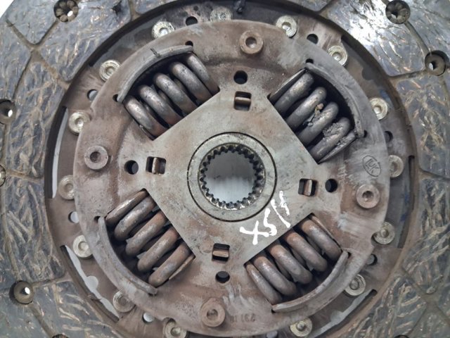 MITSUBISHI 2300A055 Комплект сцепления в наличии Одесса