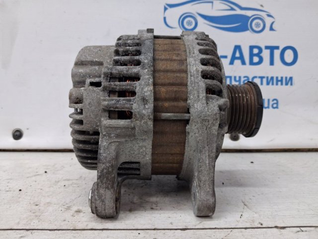 Генератор 231001KM1A NISSAN
