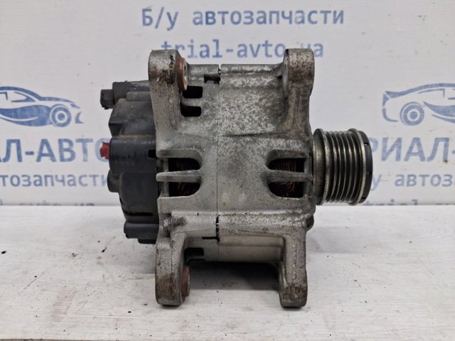 Генератор автомобиля Рено Дастер 1