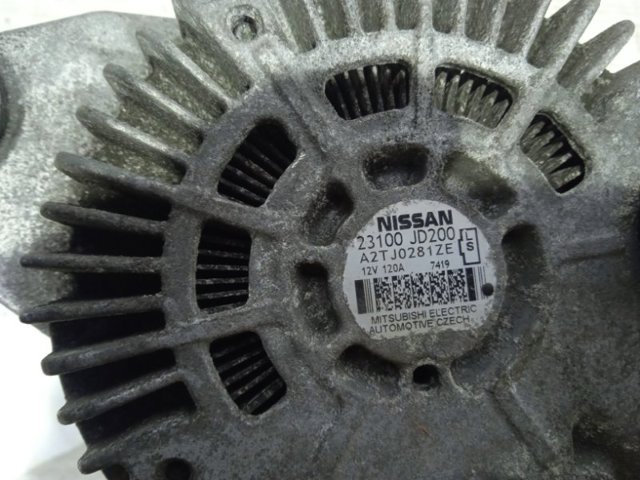 Автомобильный генератор 23100JD200 NISSAN