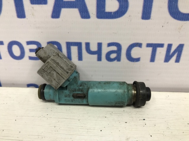 Форсунка инжектора 2320928080 TOYOTA
