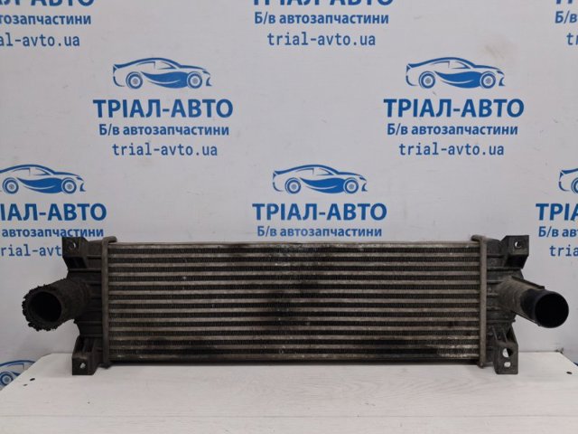 Интеркулер 2371109050 SSANG YONG