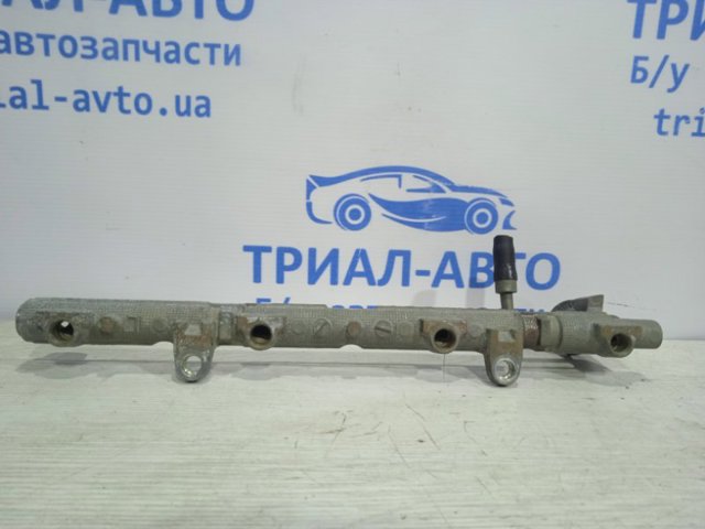 2380750050 Распределитель топлива (рампа) правый купить Львов