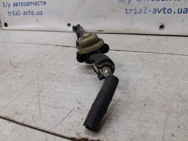 2381428031 TOYOTA Распределитель топлива (рампа) купить в Львов