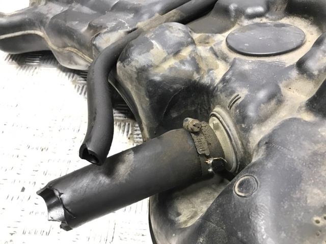 2417042 FORD Бак топливный купить в Ирпень