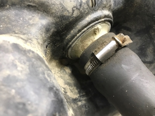 2417042 FORD Бензобак купить в Днепр