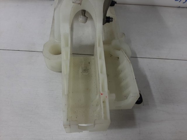MITSUBISHI 2450A022 Кулиса переключения передач в наличии Полтава
