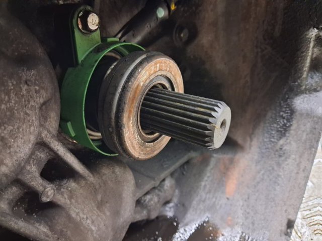 Коробка передач 2500A247 MITSUBISHI