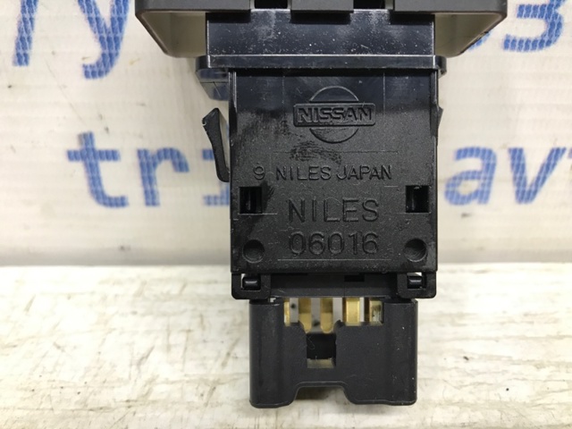 25290JG000 Кнопка аварийки купить Кривой Рог