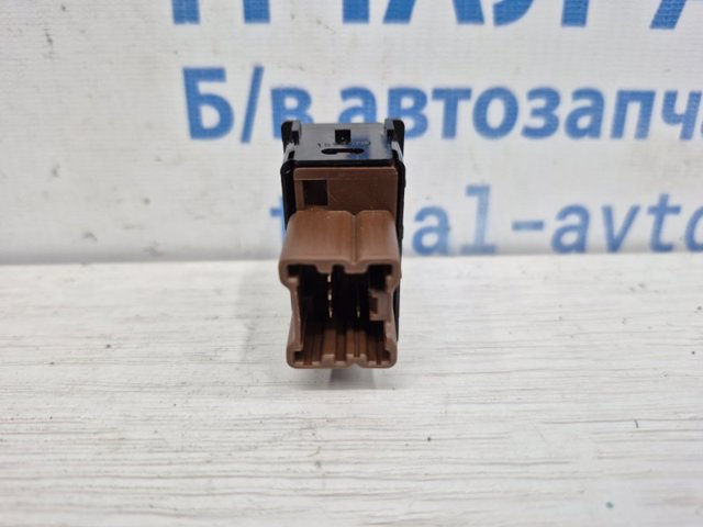 255003TA0A NISSAN Кнопка включения обогрева сиденья купить в Черкассы