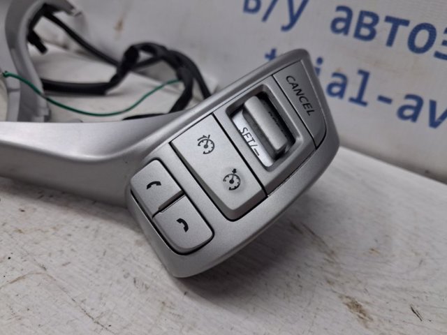 NISSAN 255504BC3A Блок кнопочных переключателей рулевого колеса в наличии Винница