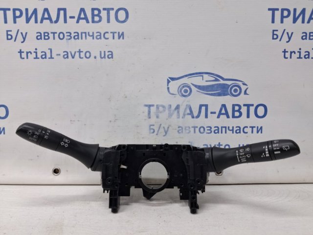 Левый подрулевой переключатель 255604EA0E NISSAN