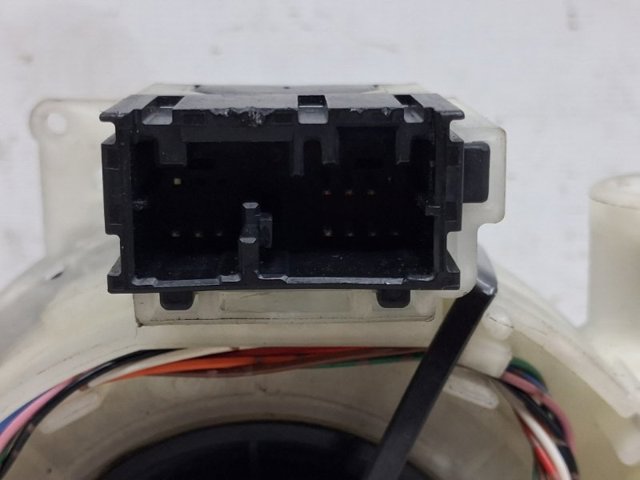NISSAN 25567EB301 Переключатель подрулевой, центральная часть в наличии Николаев