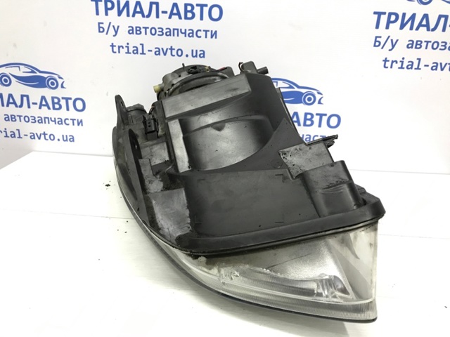 NISSAN 26010JD01A Правая фара в наличии Сумы