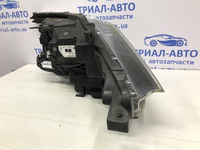 NISSAN 260604EA0A Фара левая в наличии Кривой Рог