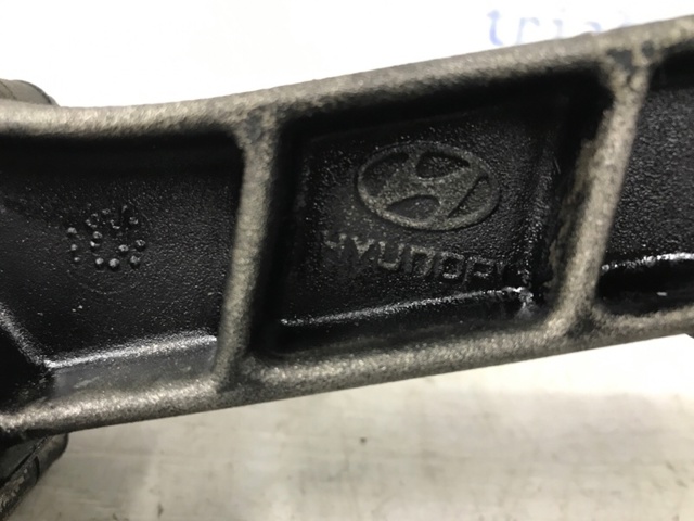 261004A000 HYUNDAI Насос масляный купить в Ирпень