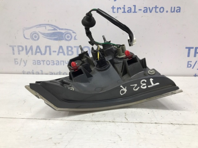 265504CA1B NISSAN Фонарь задний правый внутренний купить в Чернигов