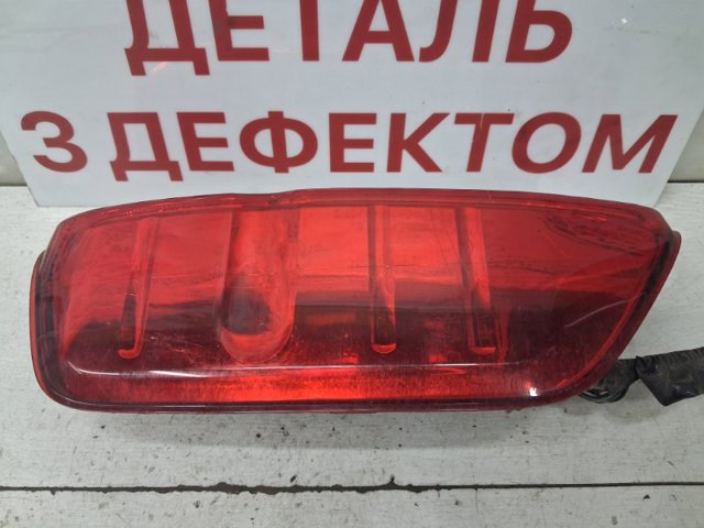 Задний левый стоп Nissan Navara NP300 3