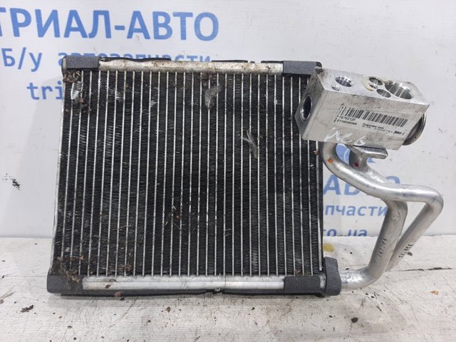 RENAULT 271159831R Радиатор печки в наличии Кривой Рог