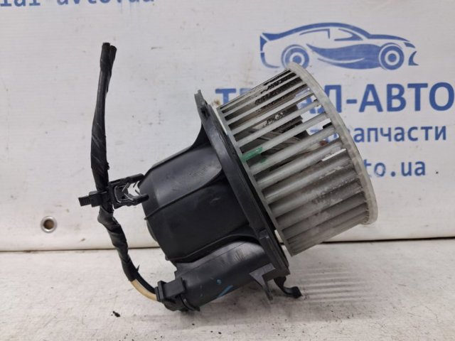 RENAULT 272106020R Вентилятор печки в наличии Запорожье