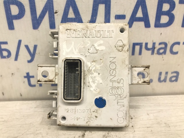 Блок управления навигацией 280380003R Renault (RVI)