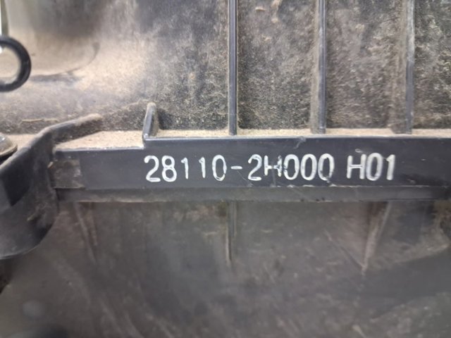 Коробка фильтра 281102H000 HYUNDAI