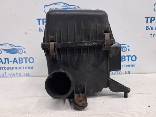 HYUNDAI 281102H200 Корпус воздушного фильтра в наличии Винница