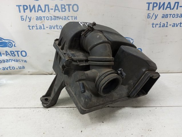 Корпус воздушного фильтра, верхняя часть 2811107000 HYUNDAI