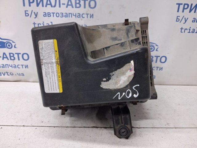 Корпус воздушного фильтра, верхняя часть 281113K010 HYUNDAI
